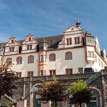 Lahnschleife 4* Weilburg