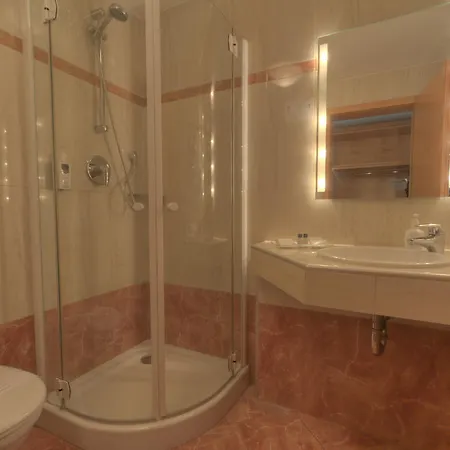Lahnschleife 4*