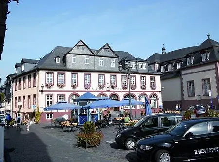 Hotel Lahnschleife 4*