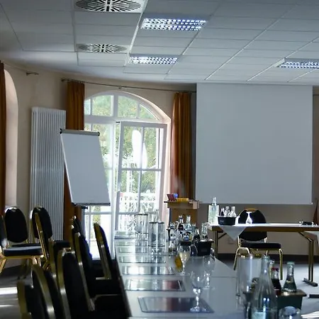 Hotel Lahnschleife 4*